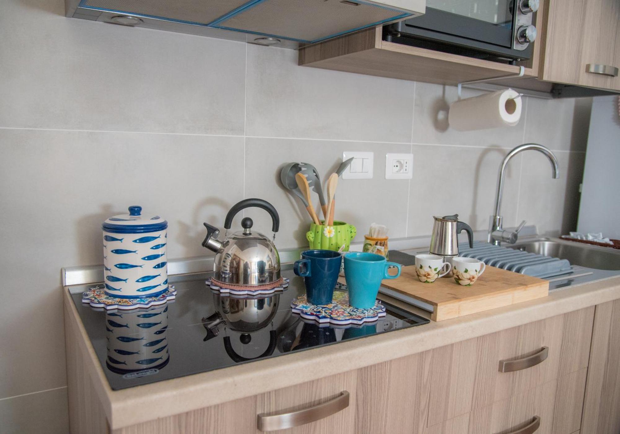 Вилла Donpeppehouse Минори Экстерьер фото